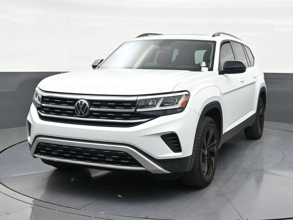 2022 Volkswagen Atlas 2.0T SE w/Technology