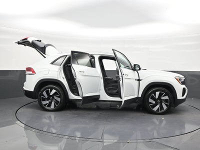 2025 Volkswagen Atlas Cross Sport 2.0T SE w/Technology
