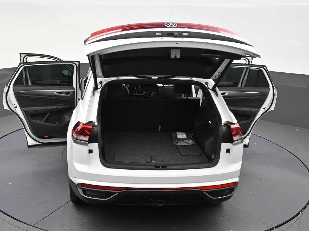 2025 Volkswagen Atlas Cross Sport 2.0T SE w/Technology