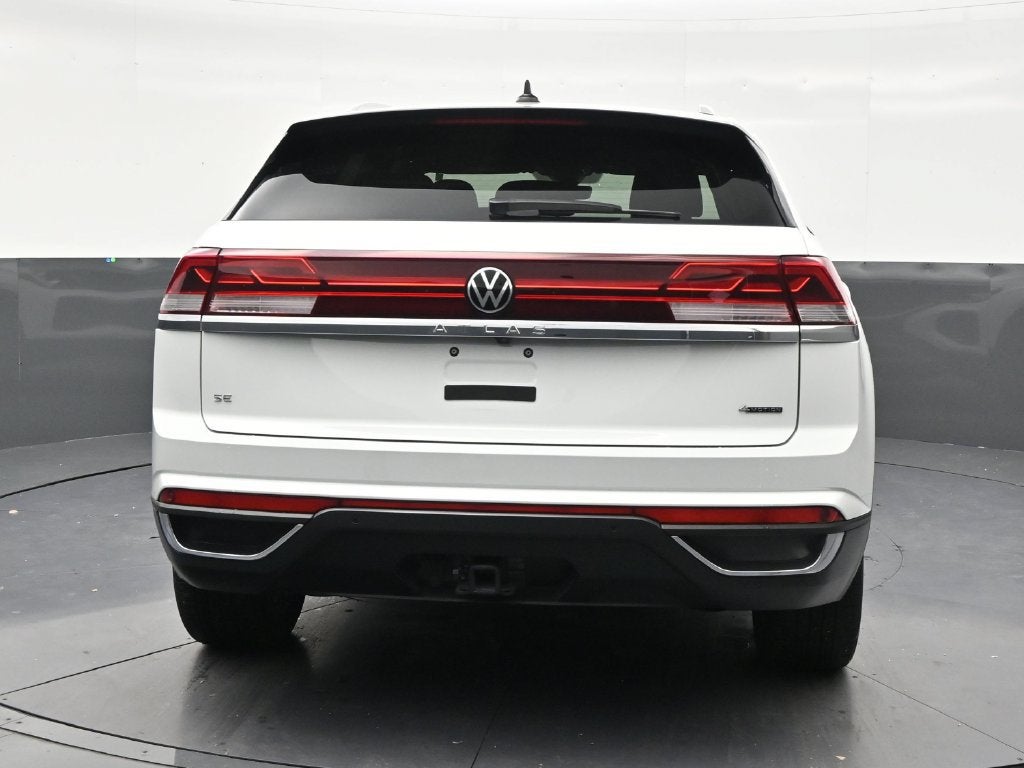 2025 Volkswagen Atlas Cross Sport 2.0T SE w/Technology