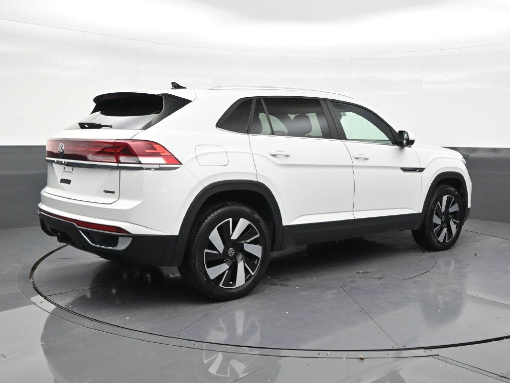 2025 Volkswagen Atlas Cross Sport 2.0T SE w/Technology
