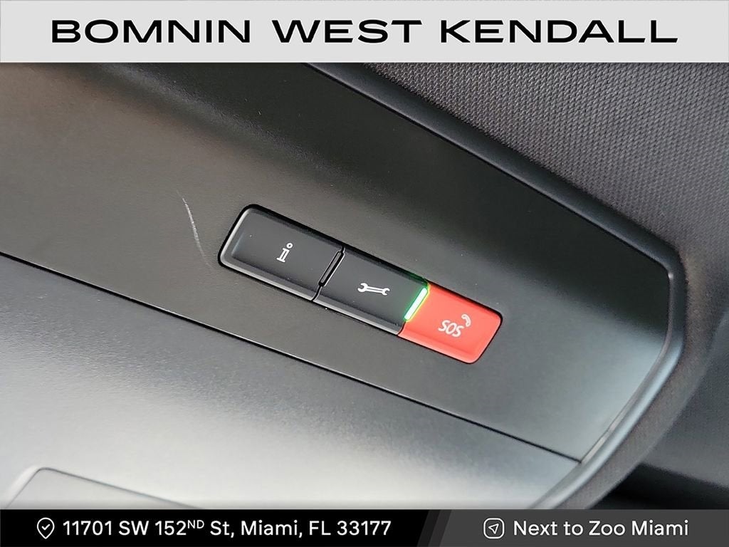 2022 Volkswagen Atlas Cross Sport 2.0T SEL R-Line