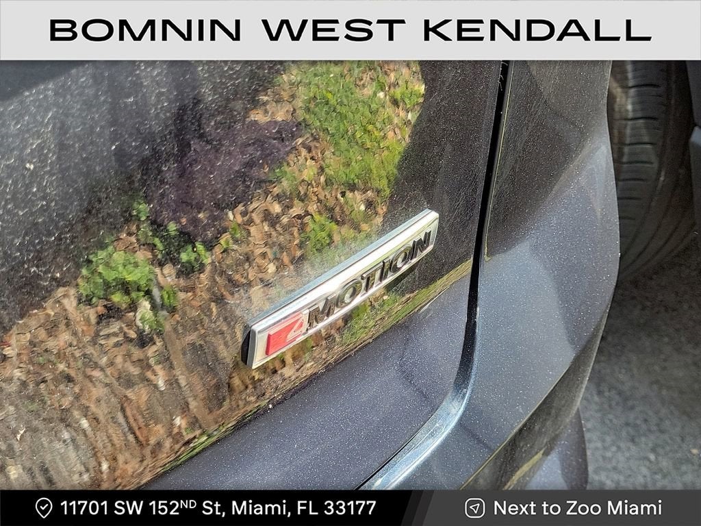 2022 Volkswagen Atlas Cross Sport 2.0T SEL R-Line