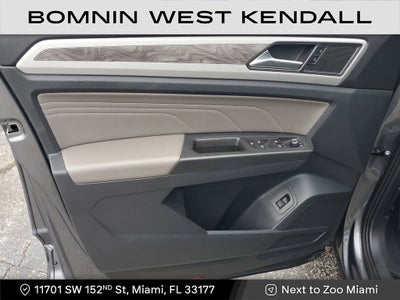 2023 Volkswagen Atlas Cross Sport 2.0T SE w/Technology