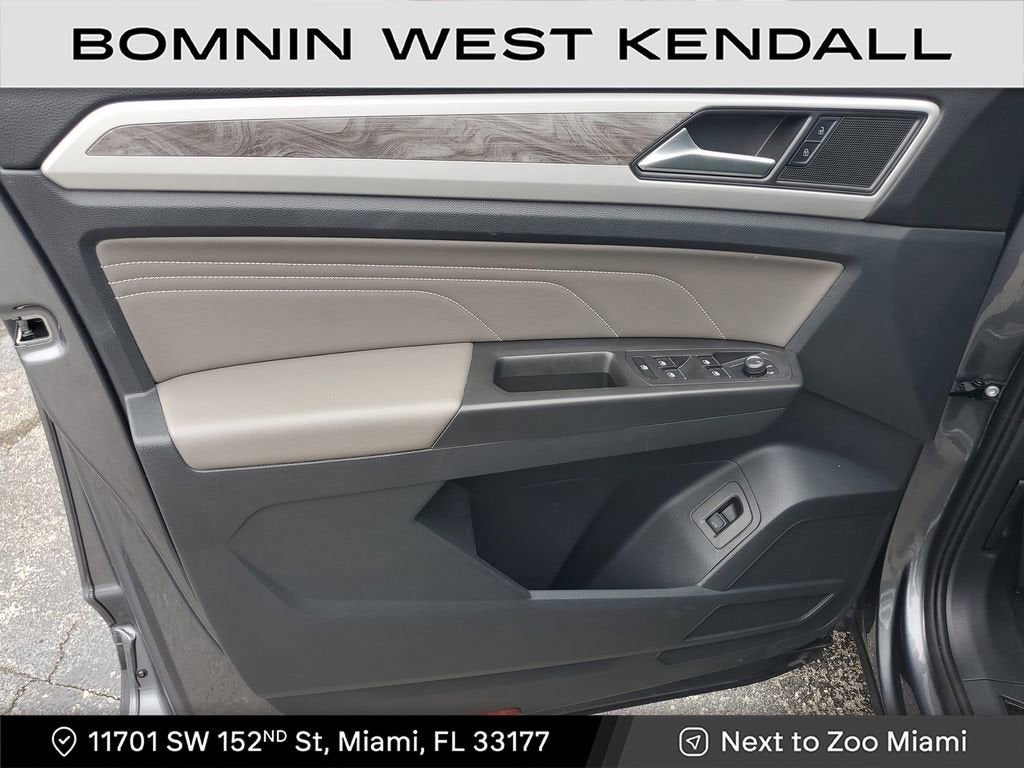 2023 Volkswagen Atlas Cross Sport 2.0T SE w/Technology