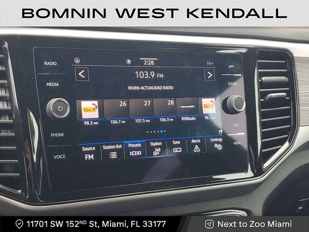 2023 Volkswagen Atlas Cross Sport 2.0T SE w/Technology