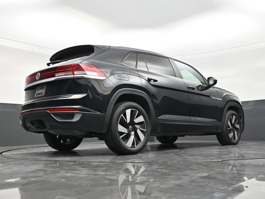 2024 Volkswagen Atlas Cross Sport 2.0T SE w/Technology
