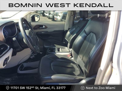 2020 Chrysler Voyager LXI