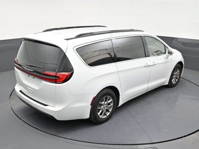 2021 Chrysler Pacifica Touring
