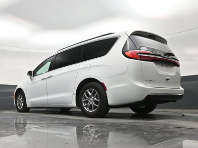2021 Chrysler Pacifica Touring