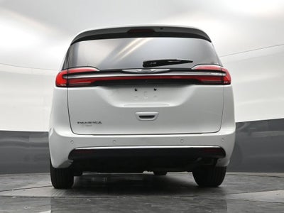 2021 Chrysler Pacifica Touring