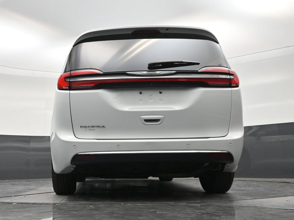 2021 Chrysler Pacifica Touring