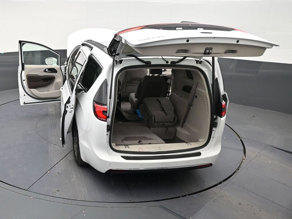 2021 Chrysler Pacifica Touring