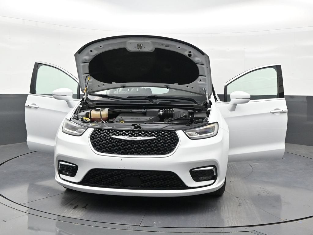 2021 Chrysler Pacifica Touring