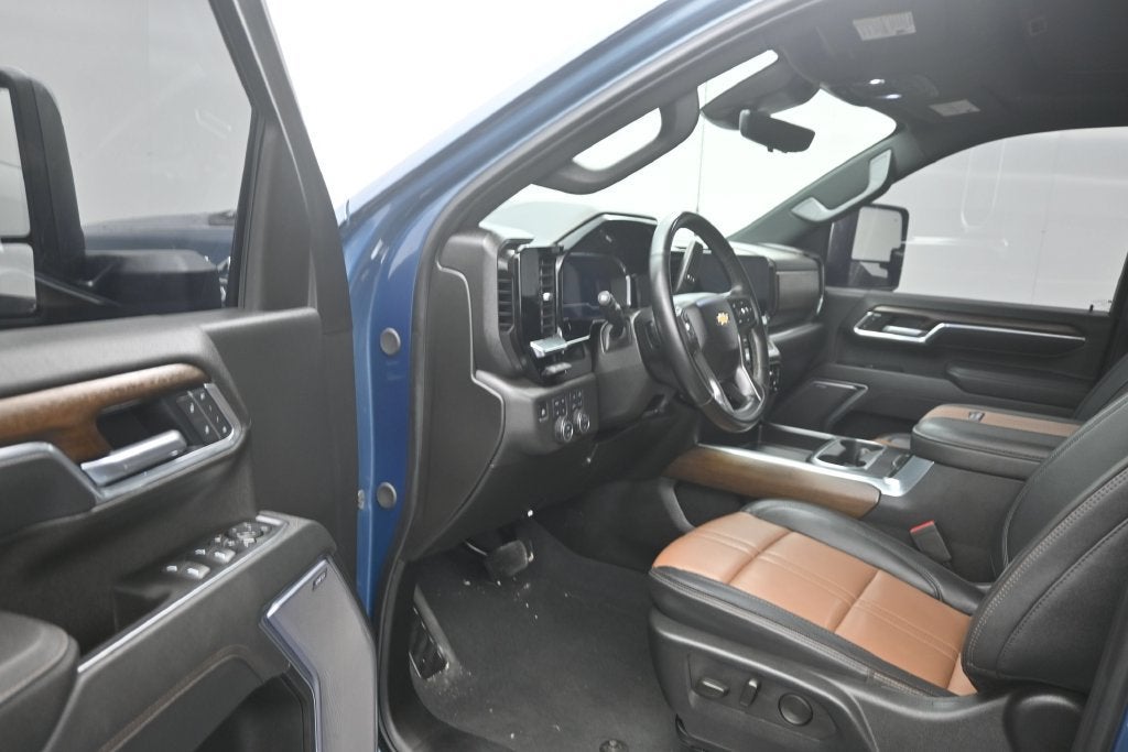 2025 Chevrolet Silverado 2500 HD High Country