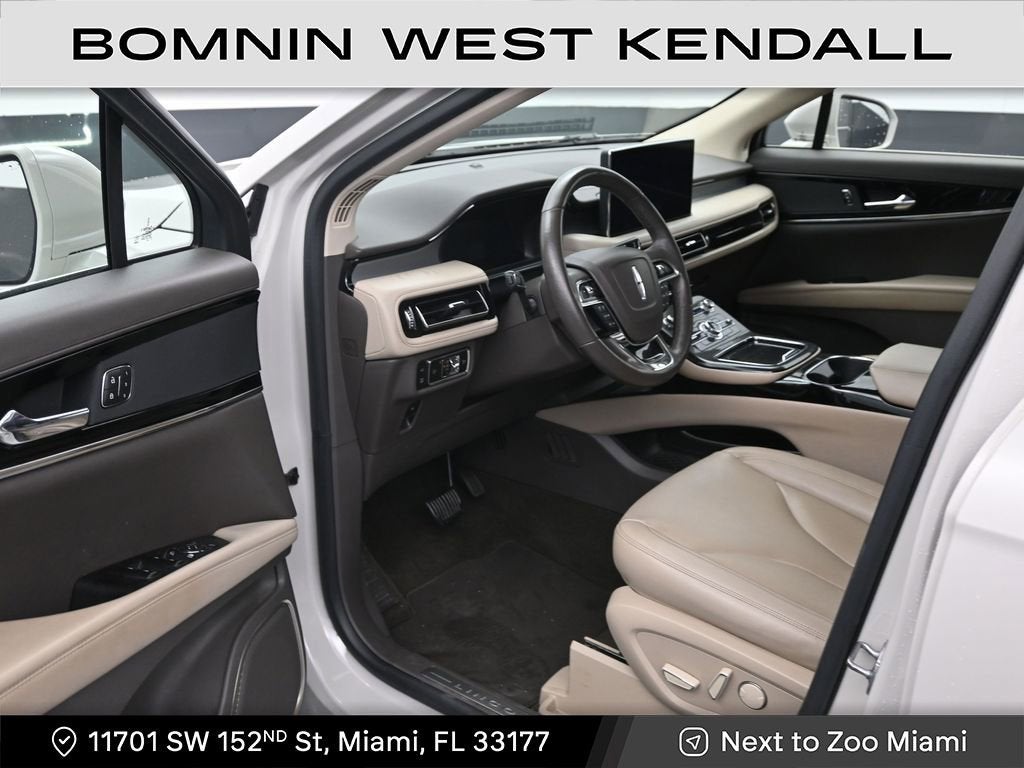 2023 Lincoln Nautilus Standard