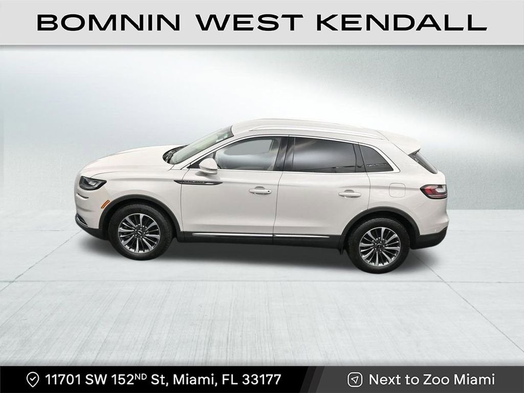 2023 Lincoln Nautilus Standard