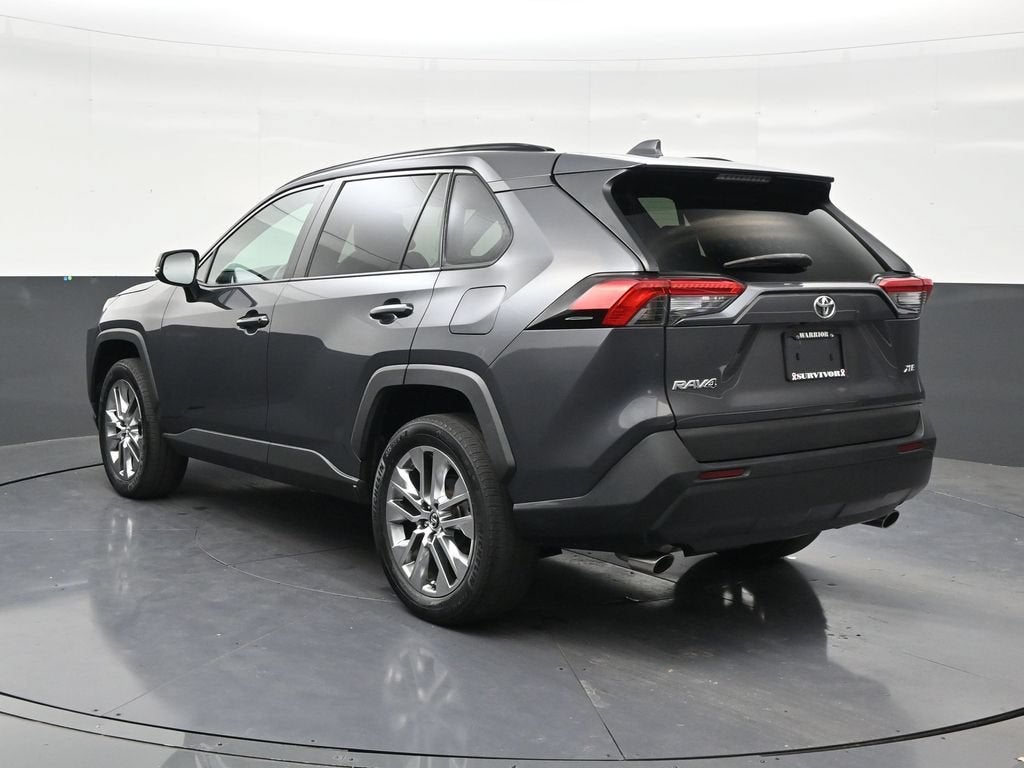 2021 Toyota RAV4 XLE Premium