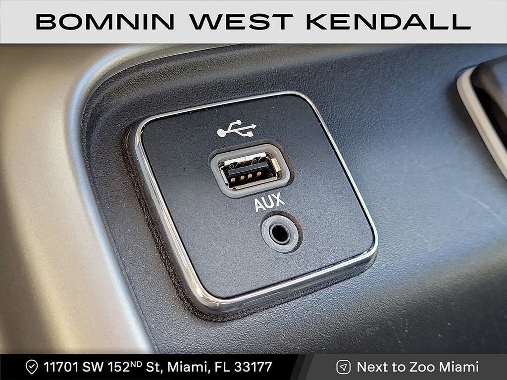 2018 Jeep Compass Latitude w/Sun/Wheel Pkg