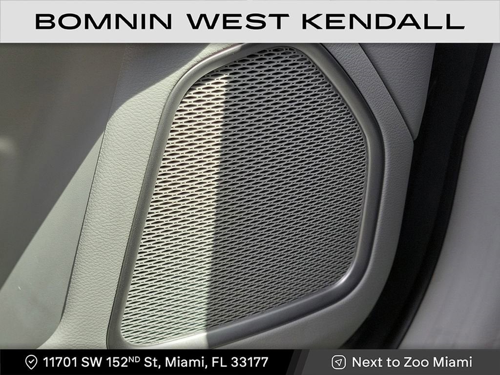 2018 Jeep Compass Latitude w/Sun/Wheel Pkg