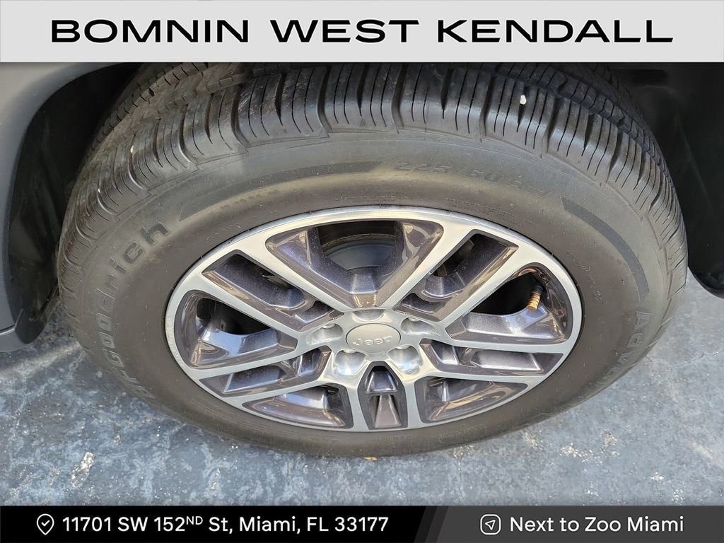 2018 Jeep Compass Latitude w/Sun/Wheel Pkg