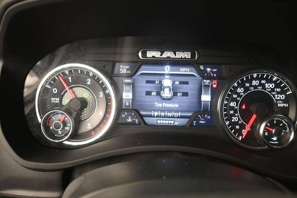 2023 RAM 2500 Laramie Crew Cab 4x4 6'4" Box