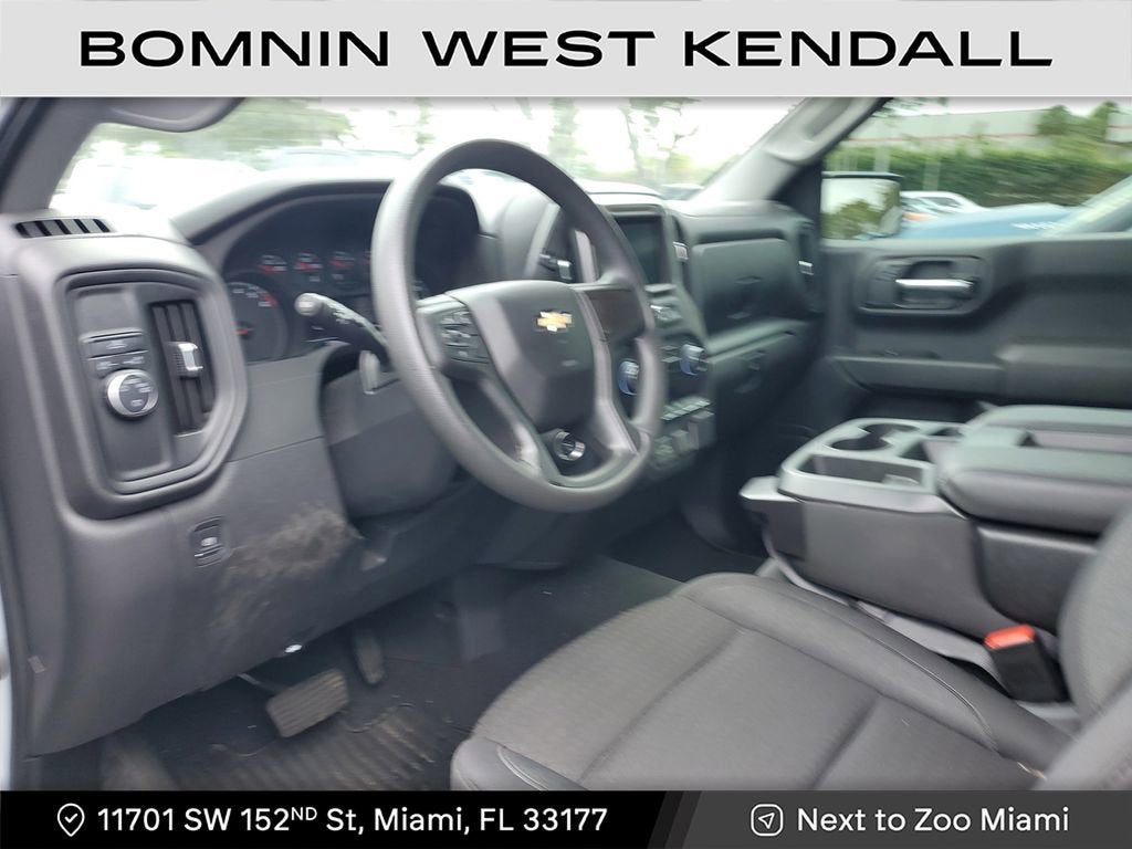 2025 Chevrolet Silverado 1500 Custom