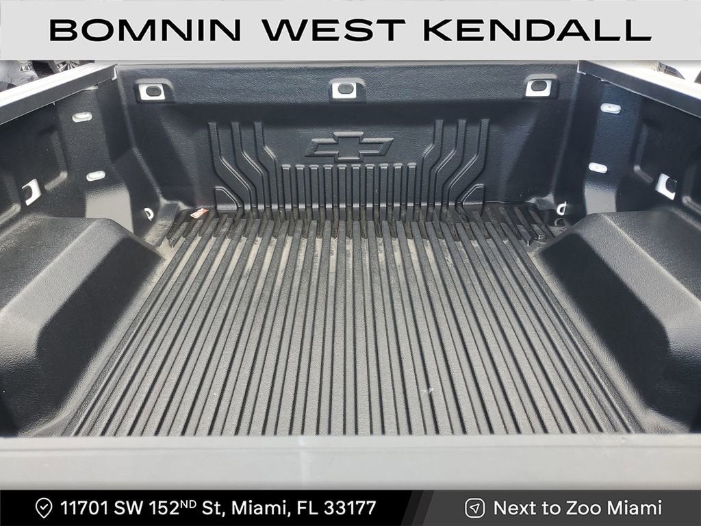 2025 Chevrolet Silverado 1500 Custom