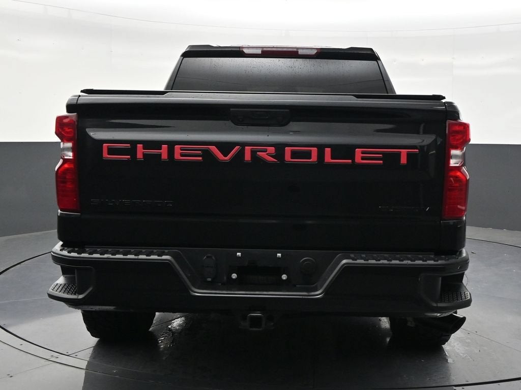 2025 Chevrolet Silverado 1500 Custom