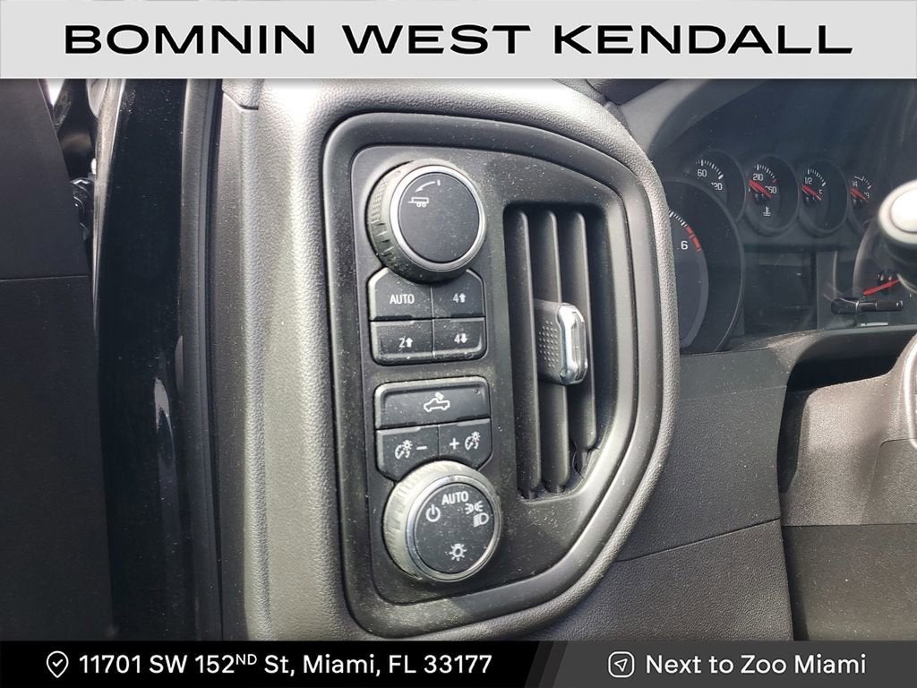 2023 Chevrolet Silverado 1500 Custom Trail Boss