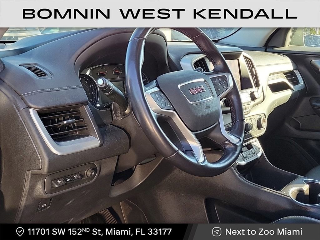 2022 GMC Terrain SLT