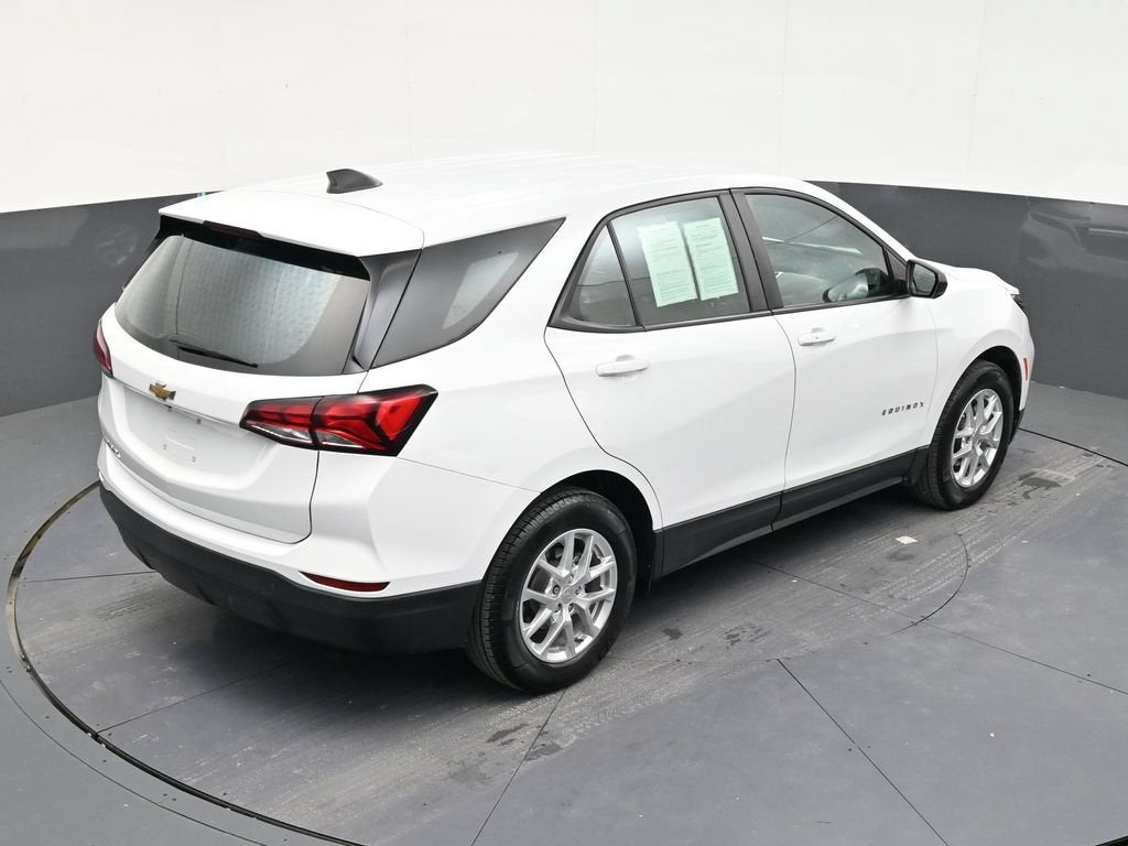 2022 Chevrolet Equinox LS