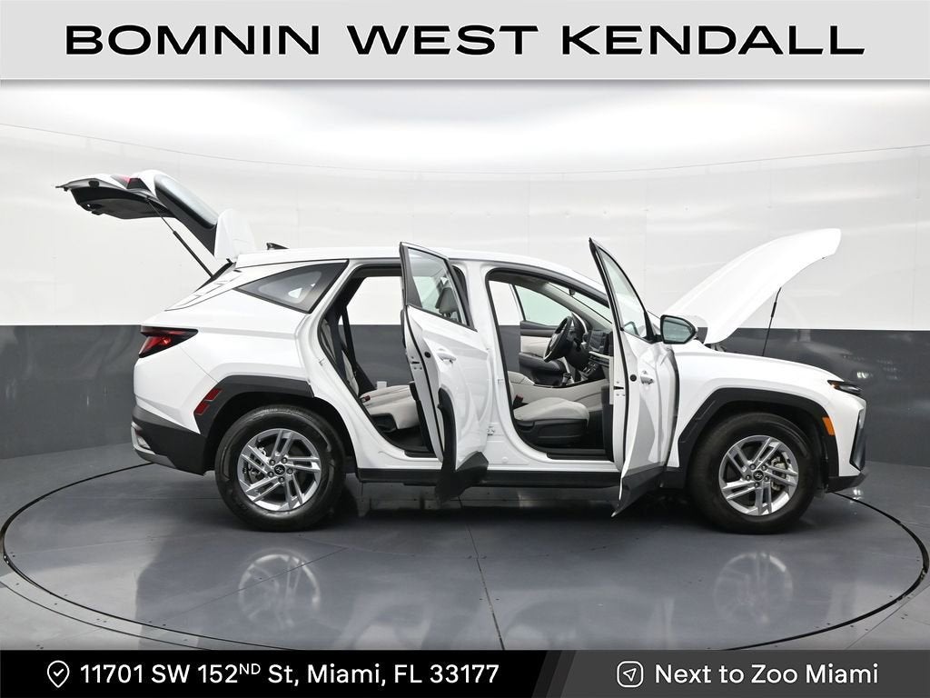 2025 Hyundai Tucson SE