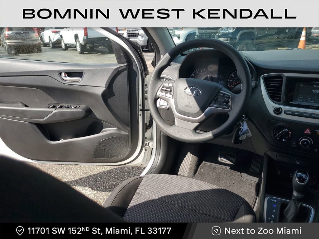 2022 Hyundai Accent SE