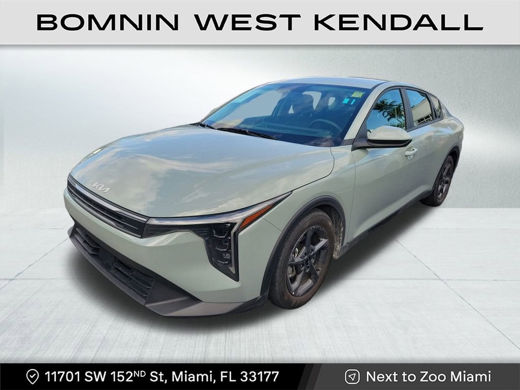 2025 Kia K4 LXS