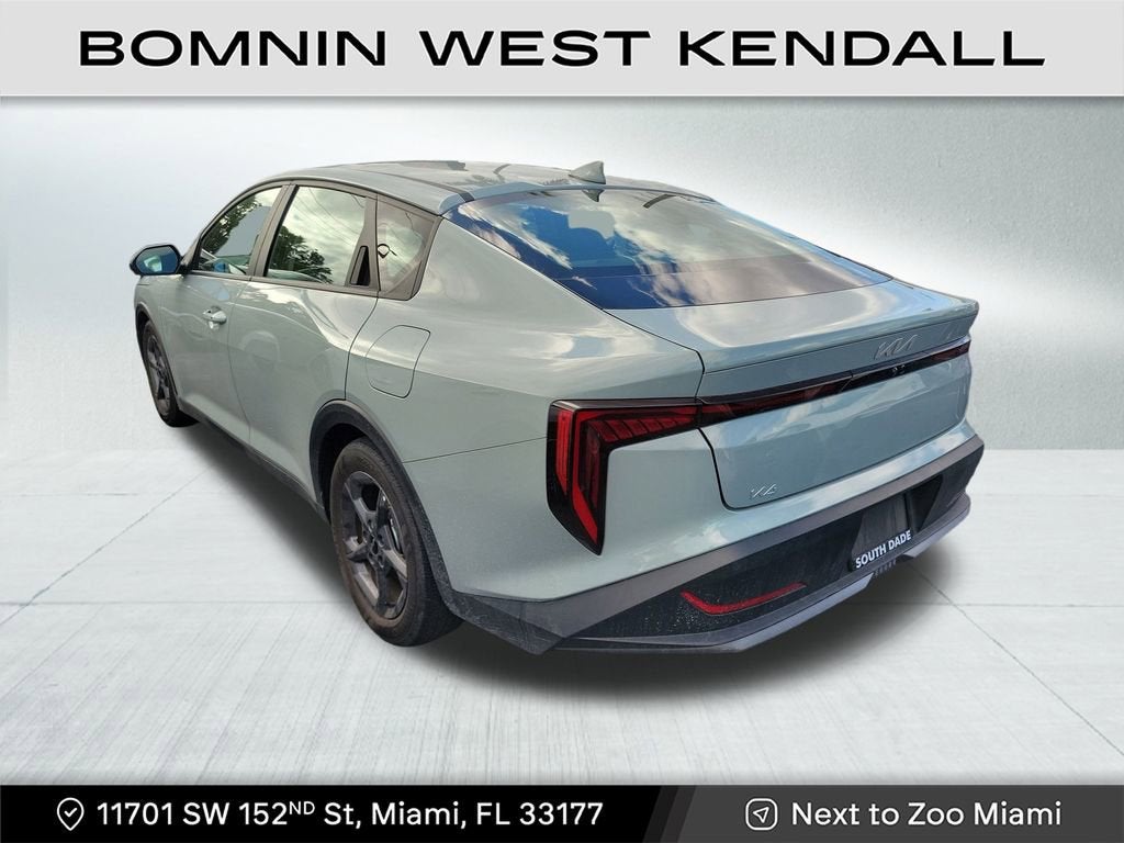 2025 Kia K4 LXS
