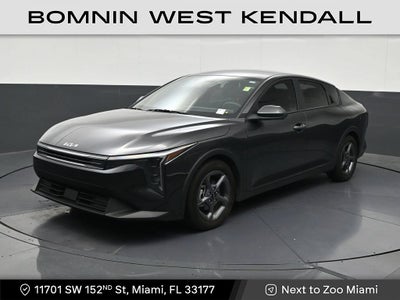 2025 Kia K4 LXS
