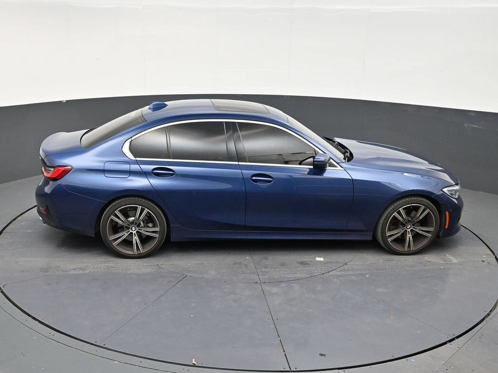 2022 BMW 330i 330i