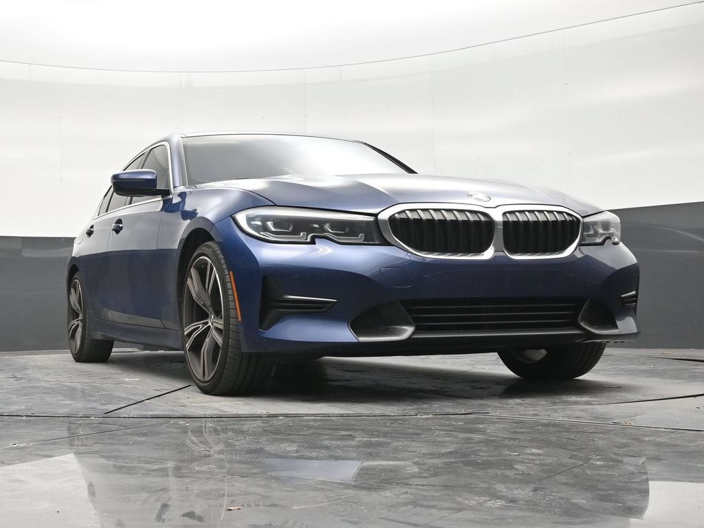 2022 BMW 330i 330i
