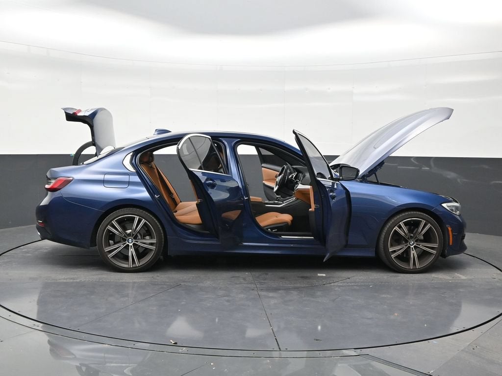 2022 BMW 330i 330i