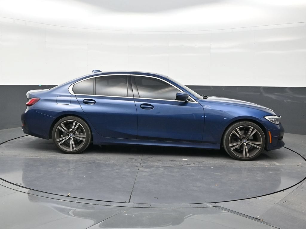 2022 BMW 330i 330i