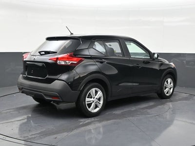 2018 Nissan Kicks S