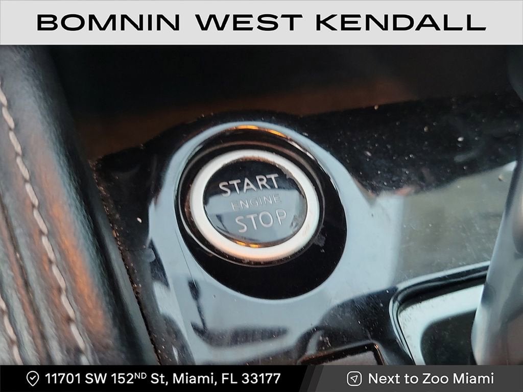 2019 Nissan Kicks SR