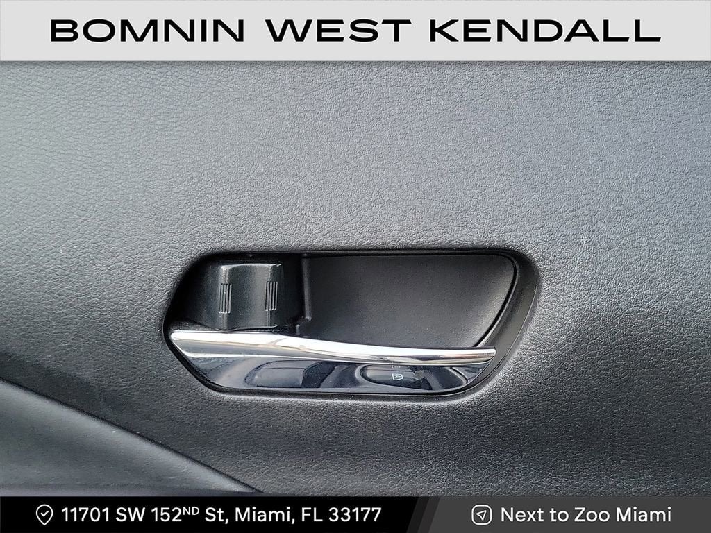 2019 Nissan Kicks SR