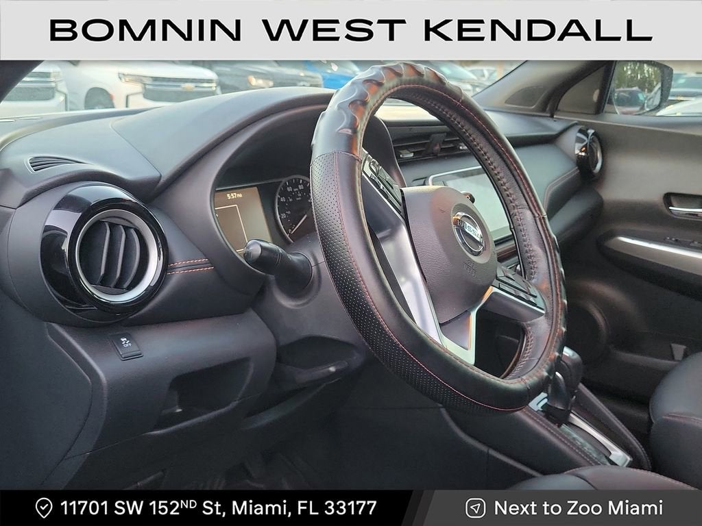 2019 Nissan Kicks SR