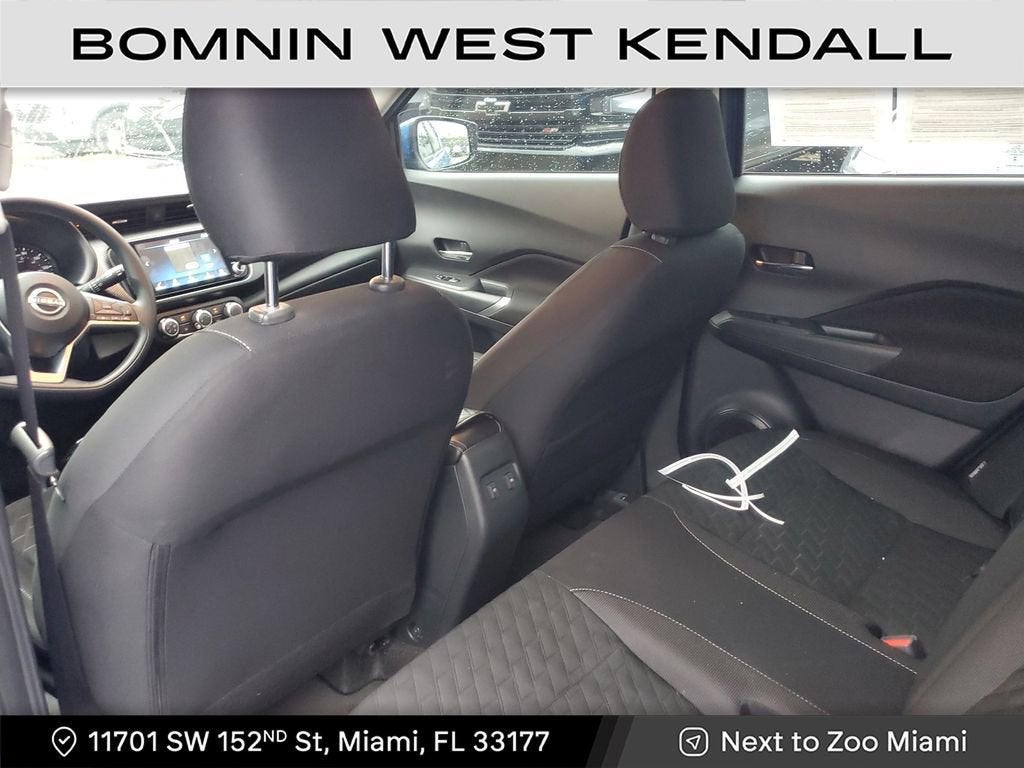 2023 Nissan Kicks SV