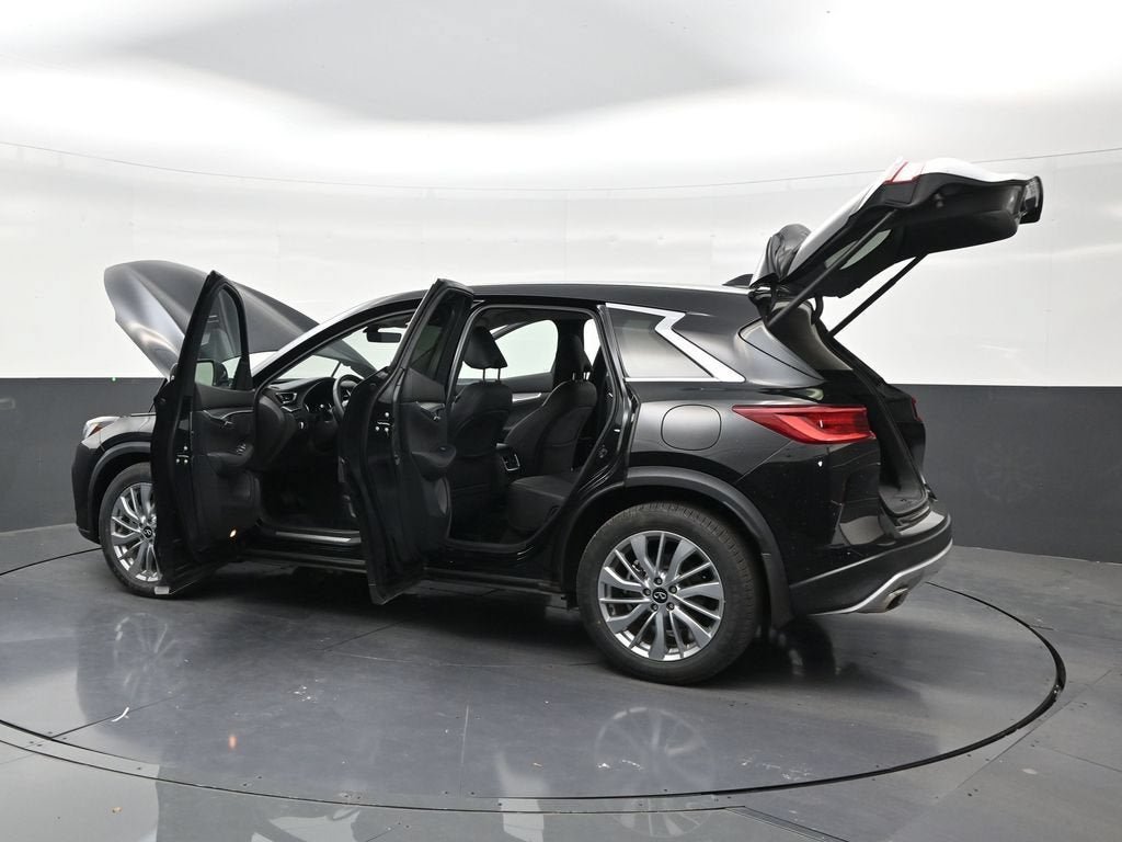 2023 INFINITI QX50 PURE