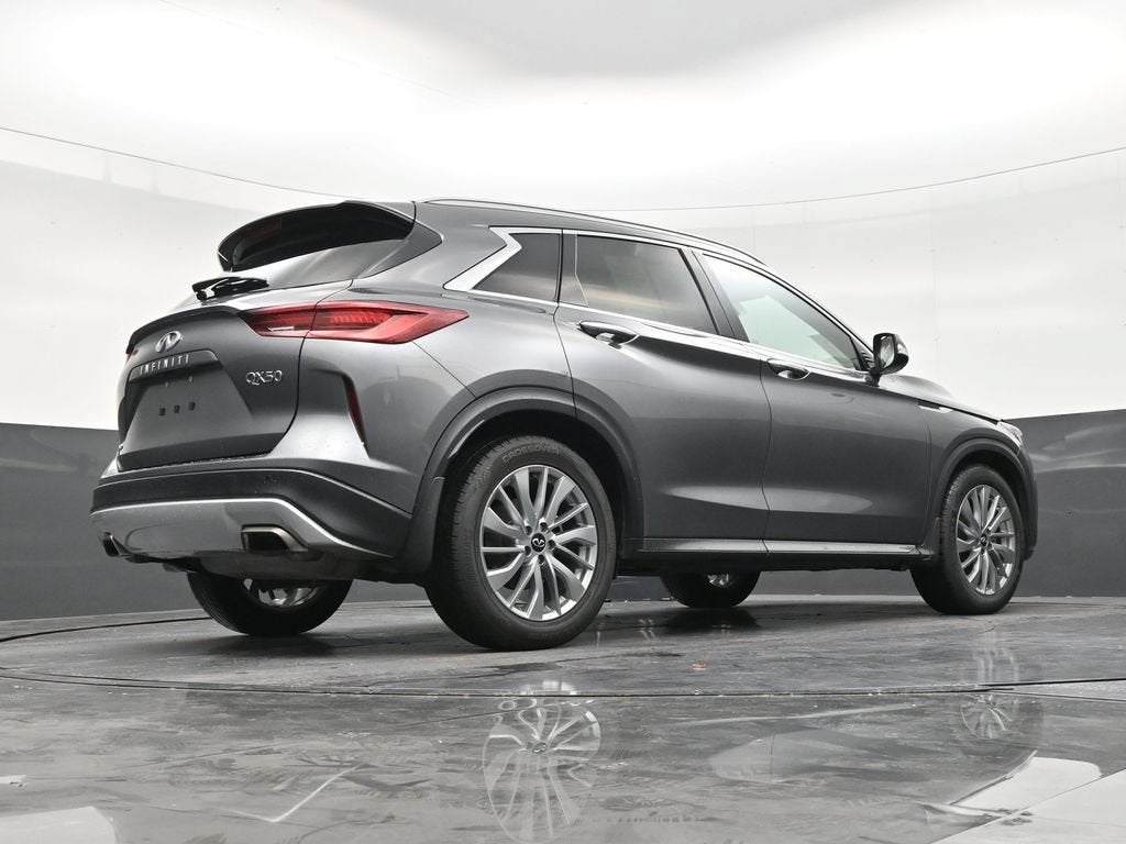 2023 INFINITI QX50 LUXE AWD