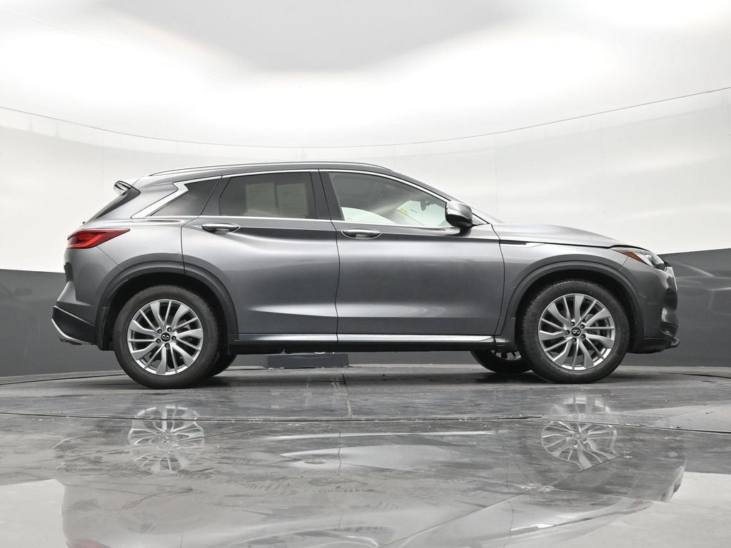 2023 INFINITI QX50 LUXE AWD