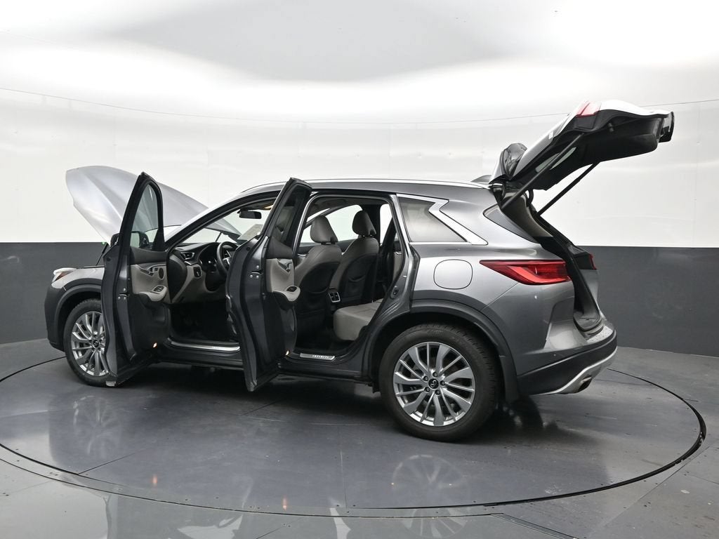 2023 INFINITI QX50 LUXE AWD